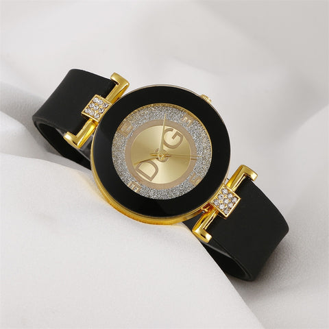 Simple black white quartz watches women minimalist design silicone strap wristwatch